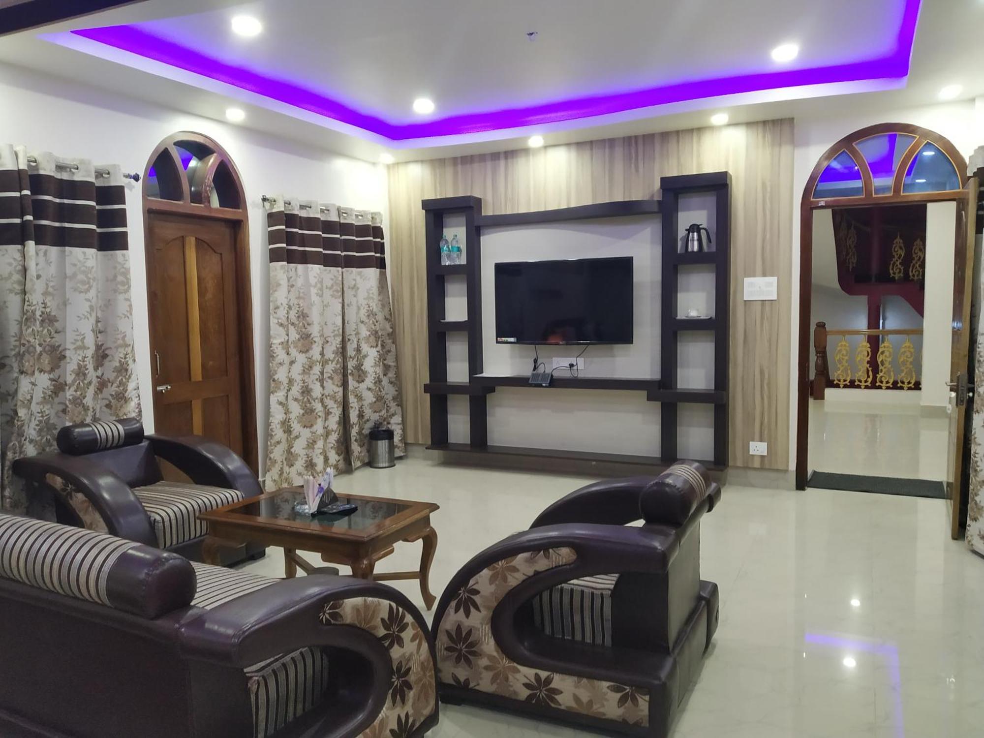 Ziro Palace Inn - A Boutique Hotel Hāpoli Esterno foto