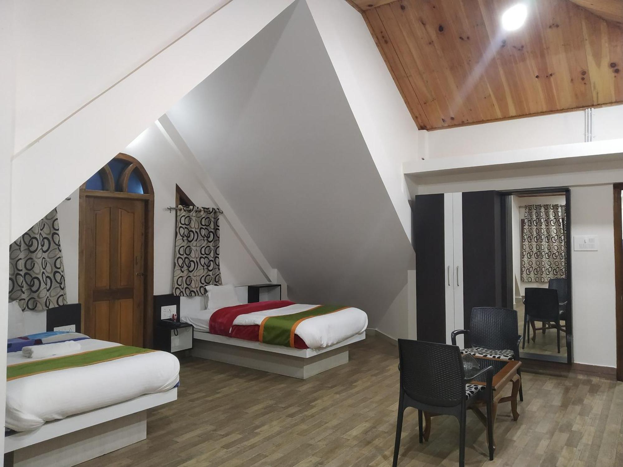 Ziro Palace Inn - A Boutique Hotel Hāpoli Esterno foto