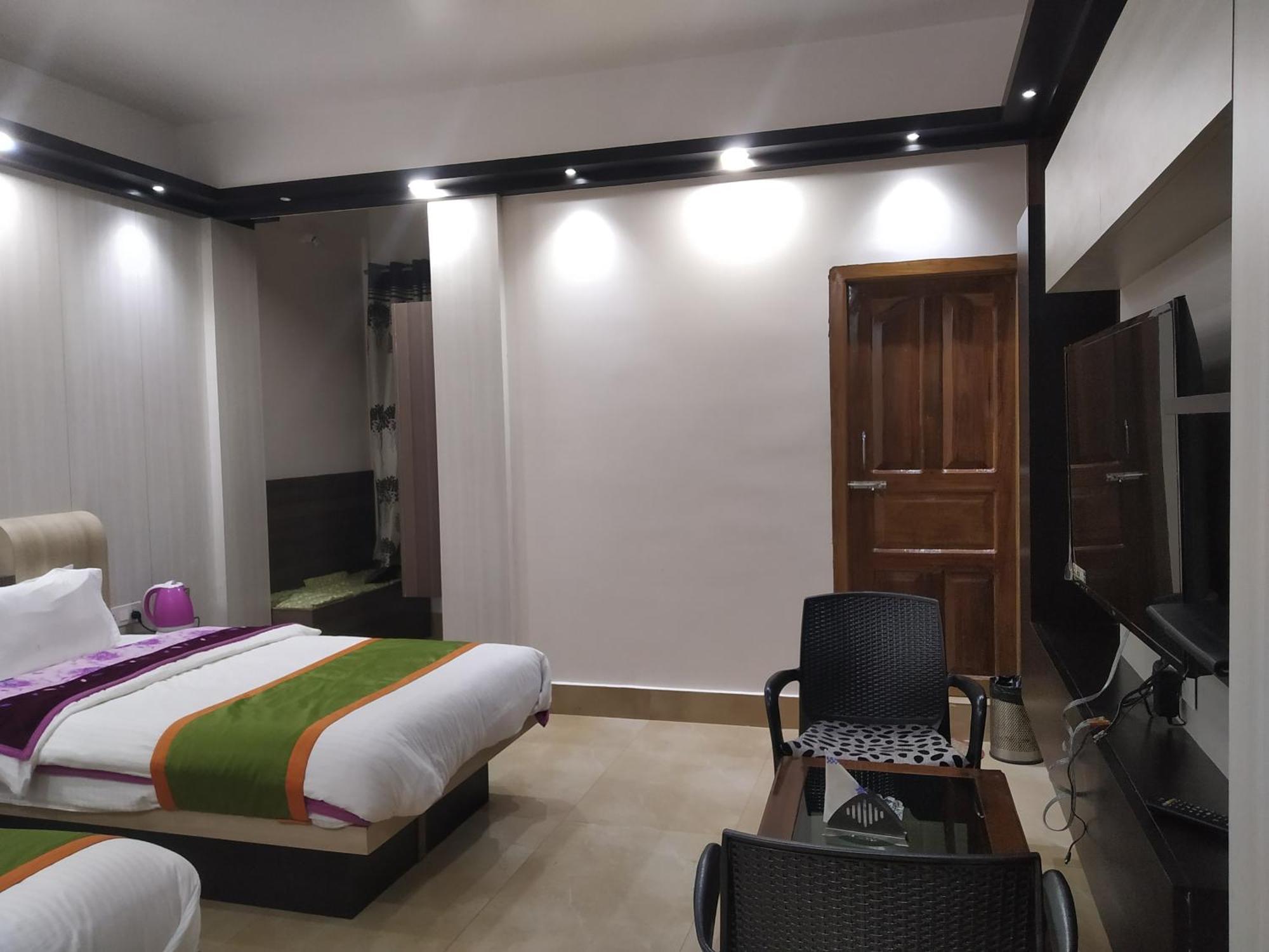 Ziro Palace Inn - A Boutique Hotel Hāpoli Esterno foto