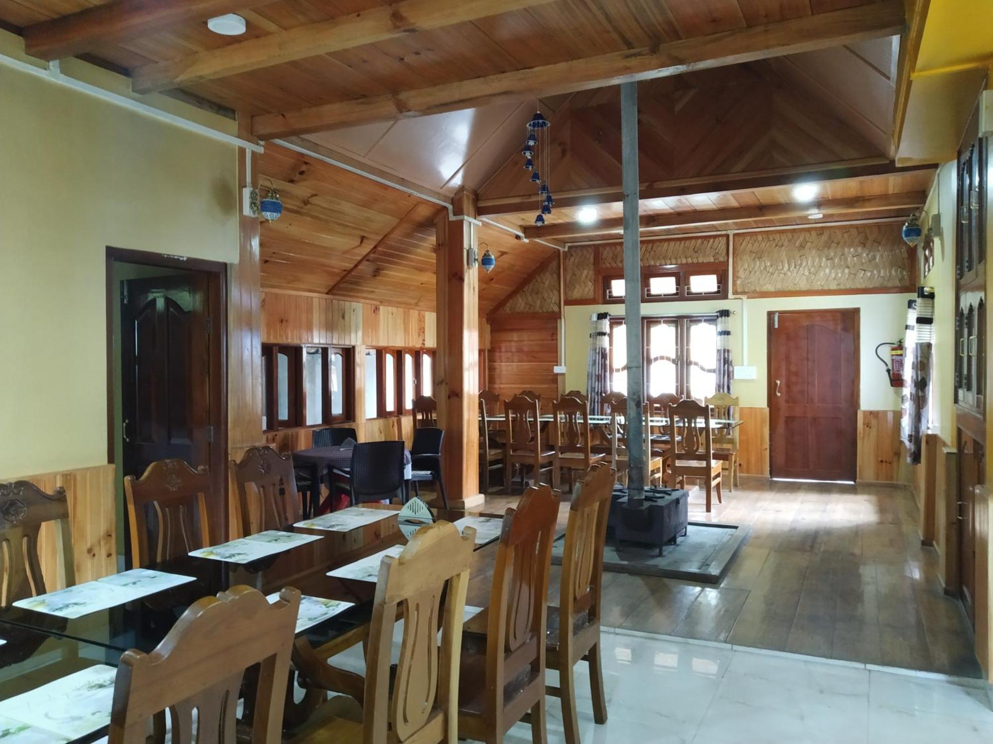 Ziro Palace Inn - A Boutique Hotel Hāpoli Esterno foto