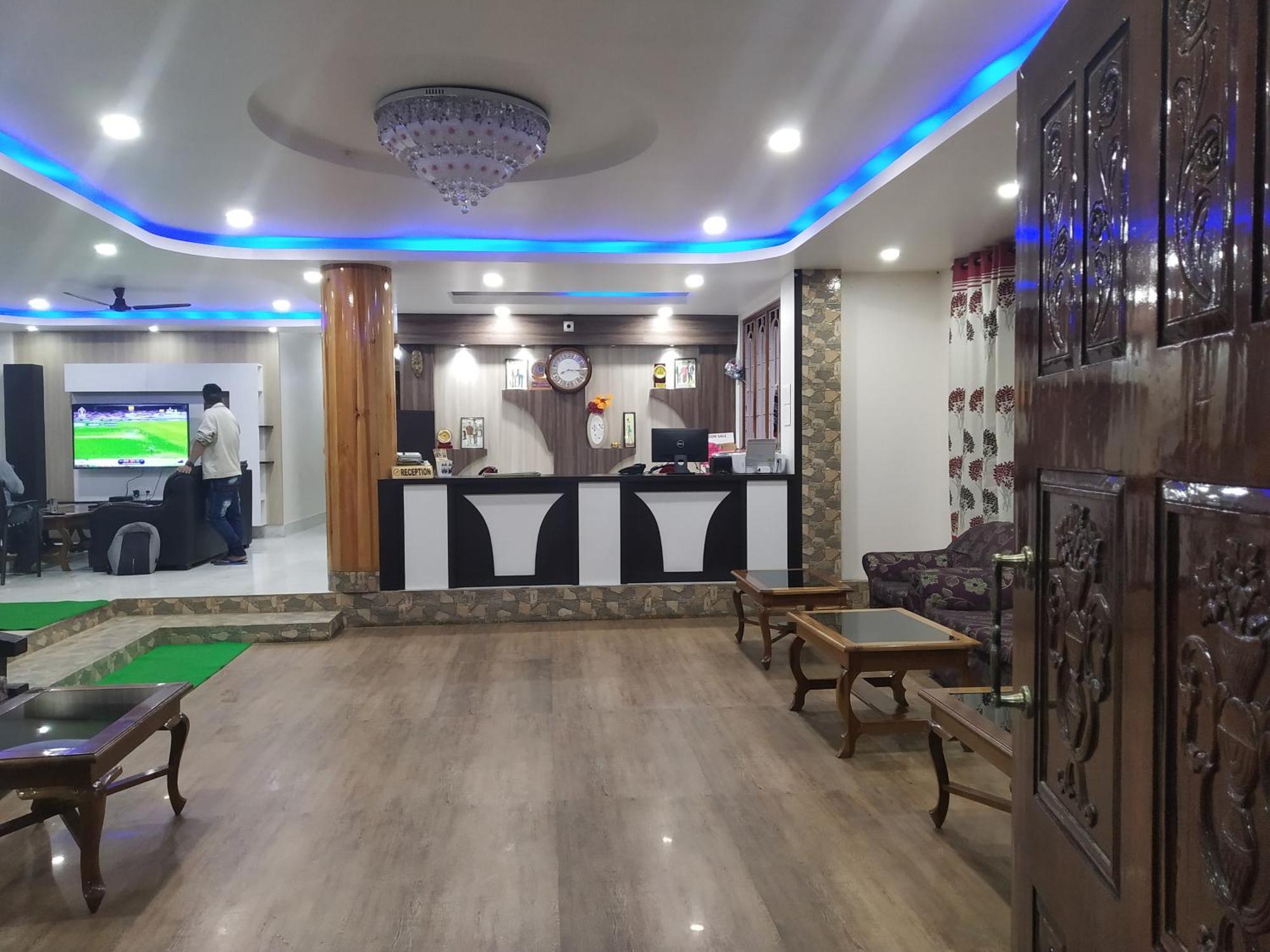 Ziro Palace Inn - A Boutique Hotel Hāpoli Esterno foto
