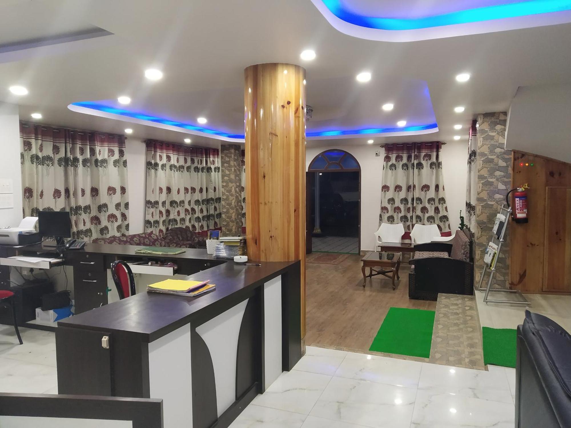 Ziro Palace Inn - A Boutique Hotel Hāpoli Esterno foto